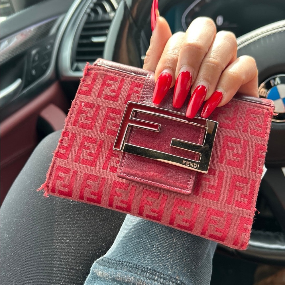 Fendi Red Wallet with Gold Logo authentic